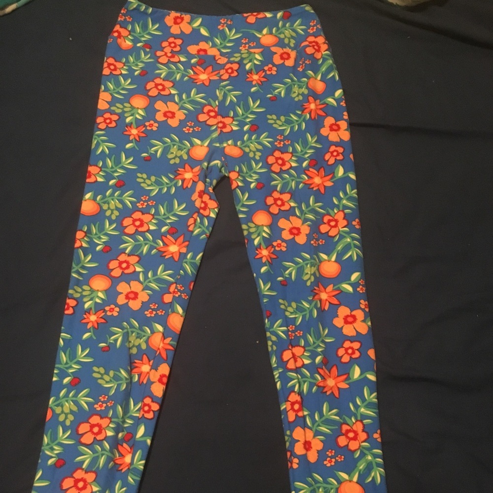 LuLaRoe Leggings.