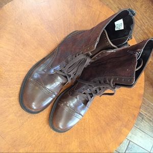 Dirty Laundry brown boot