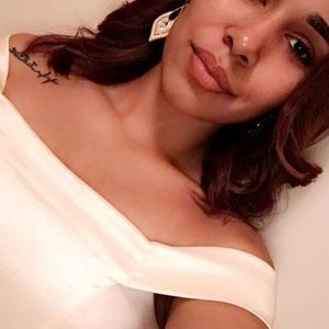 Meet your Posher, Athena