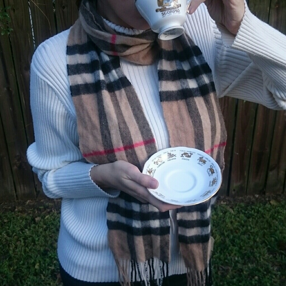 Cashmere Burberry Heritage Scarf