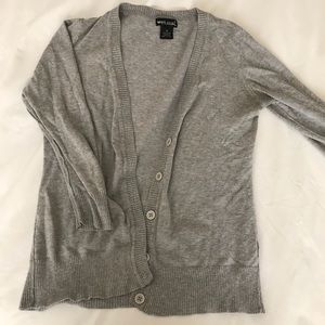 3/4 sleeve grey cardigan
