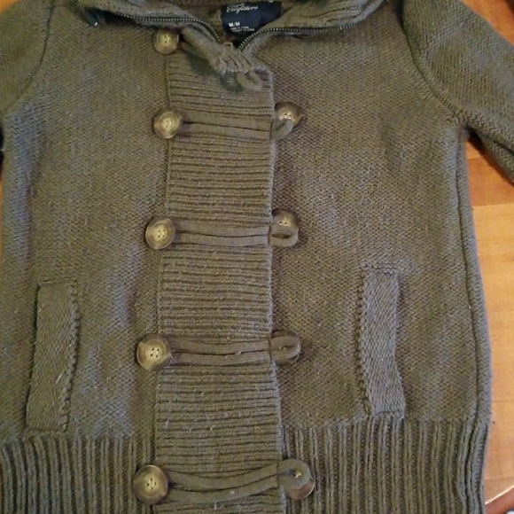 Pre owned cozy olive green cardigan sweater - Picture 2 of 4