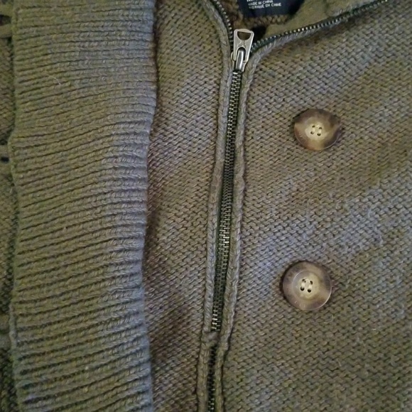 Pre owned cozy olive green cardigan sweater - Picture 4 of 4
