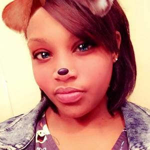 Meet your Posher, April