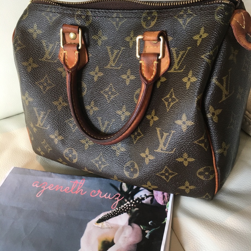 Authentic Louis Vuitton Speedy 25