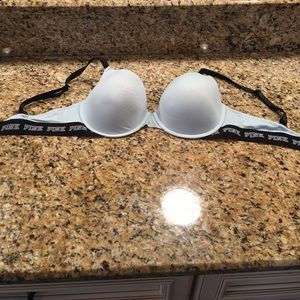 VS Pink Wear Everywhere T-Shirt Bra