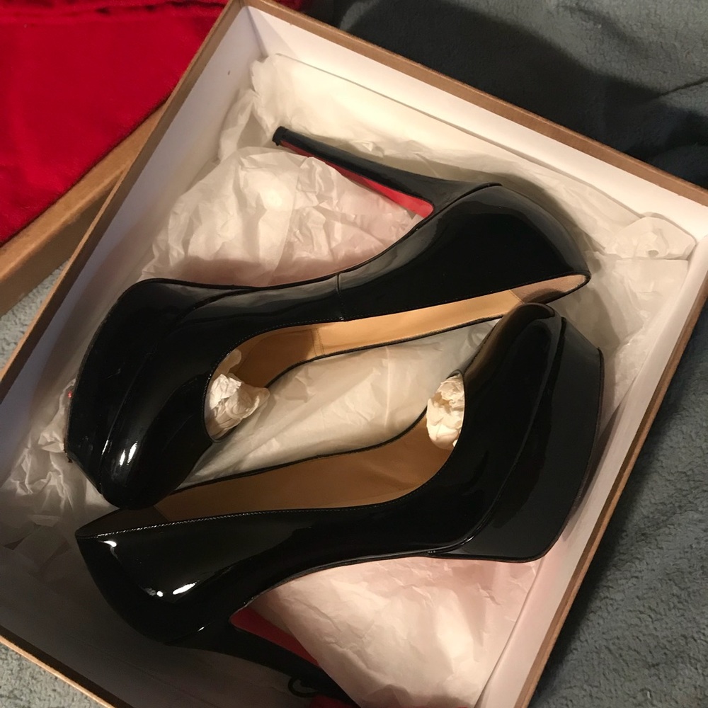 Black CL Heels (Authentic)