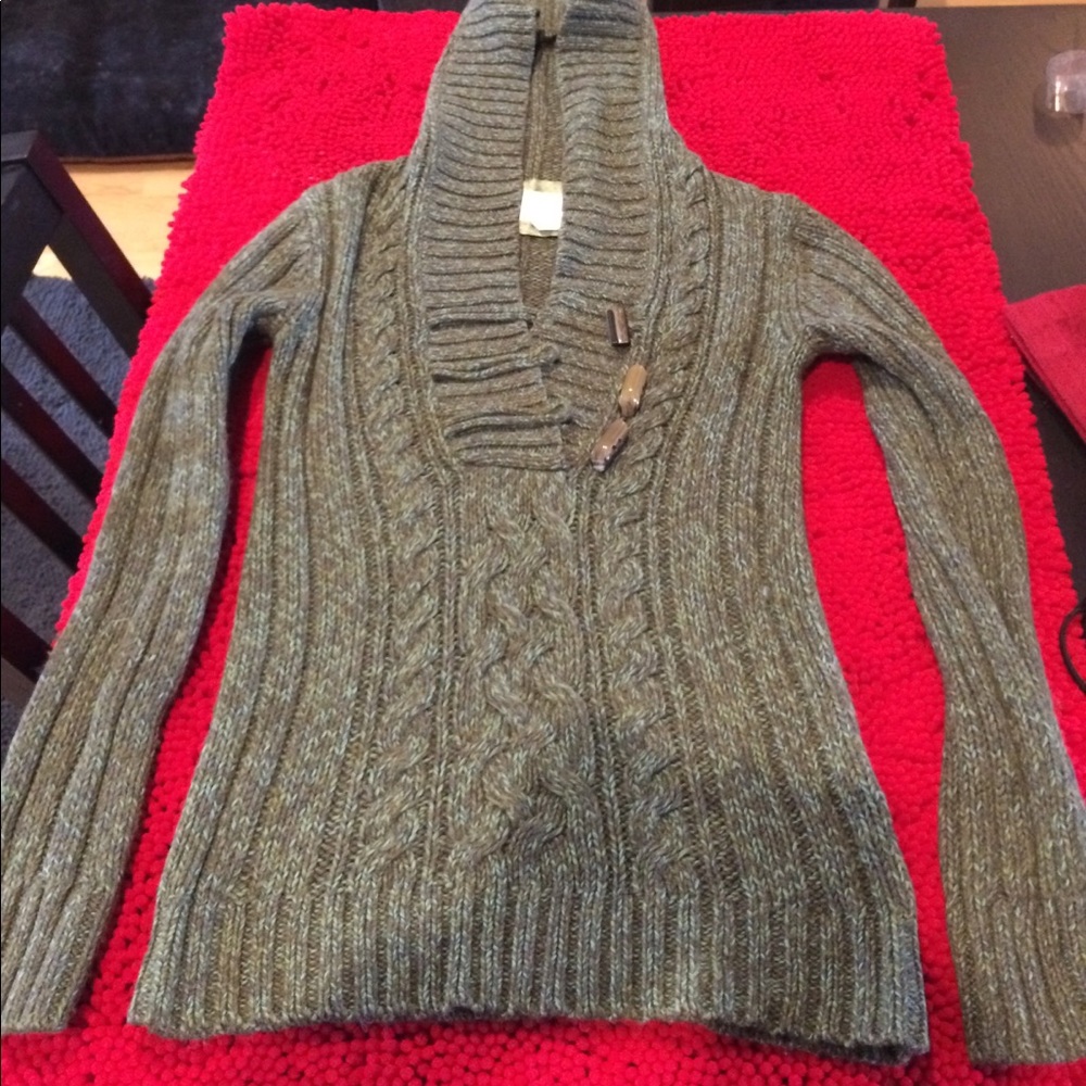 Old navy green Sweater