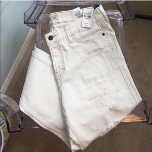 🌺NWT Abercrombie and Fitch Boyfriend Jean 🌻
