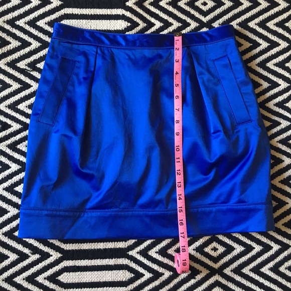 Club Monaco royal blue mini skirt - Picture 8 of 8