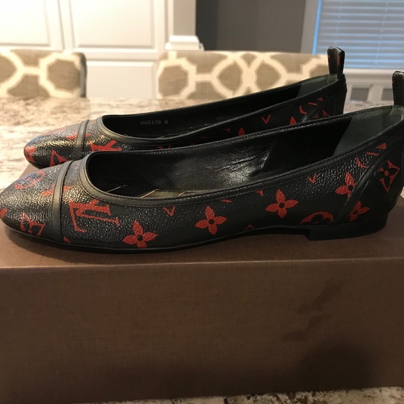Louis Vuitton Monogram Red Revival Flats - Picture 2 of 4
