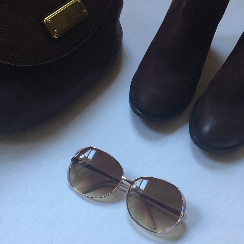 Rose gold pink round sunglasses