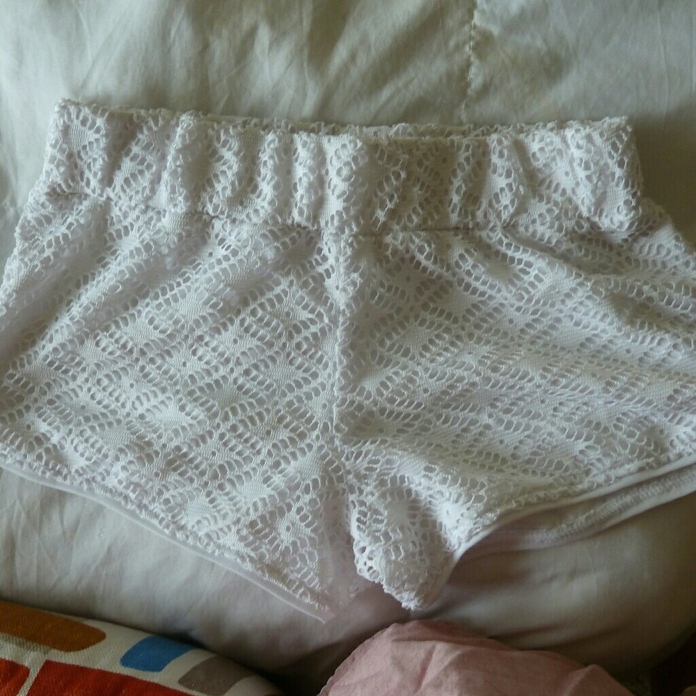 Water​ exercise shorts Aztec pattern white - Picture 3 of 4