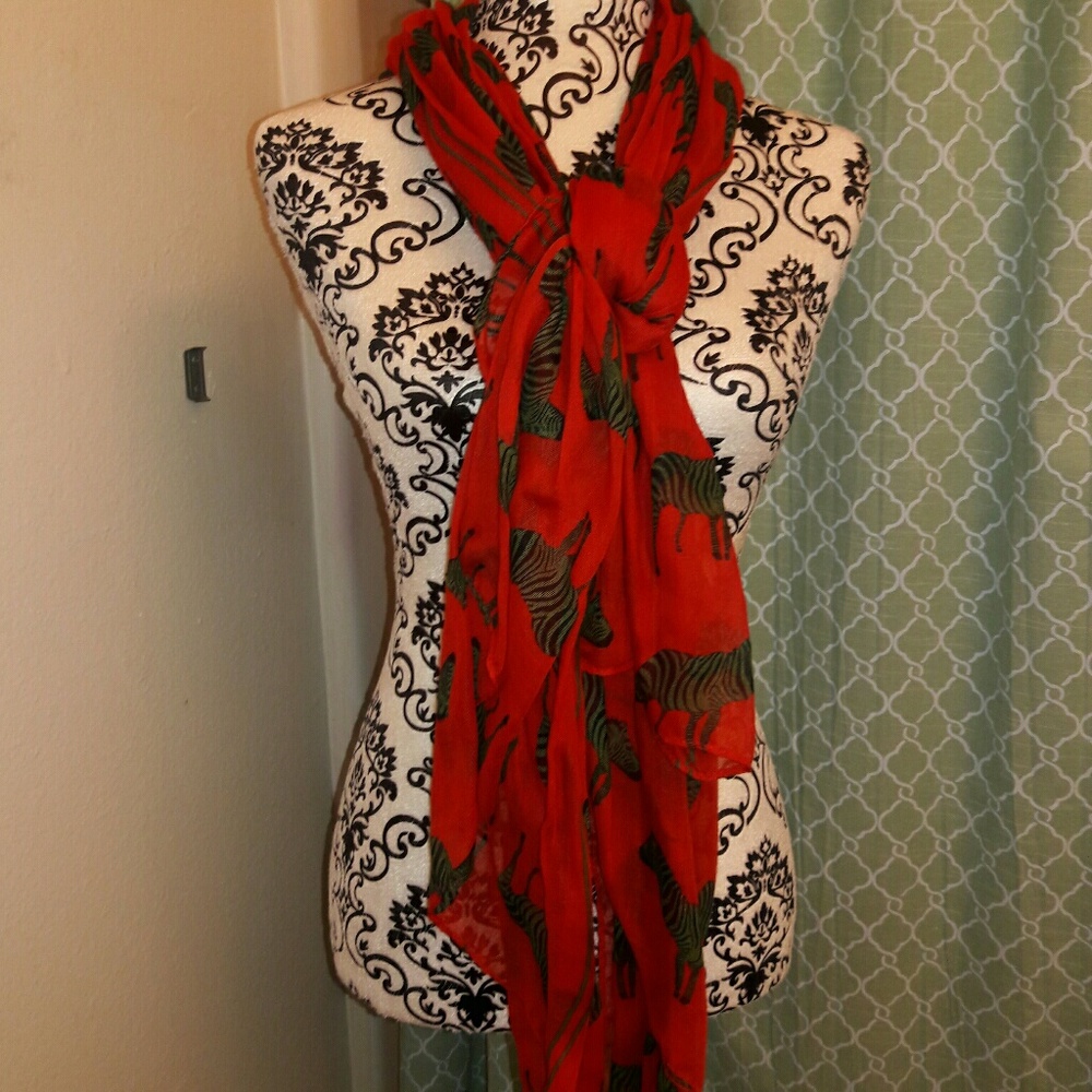 Stunning  zebra scarf.