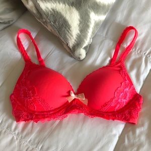 Body by Victoria Wireless Bra