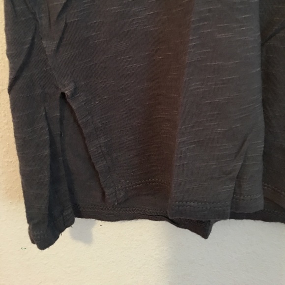 V neck top - Picture 2 of 2