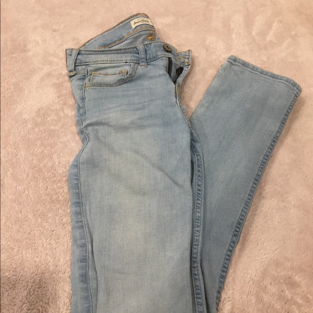 Abercrombie girls jeans