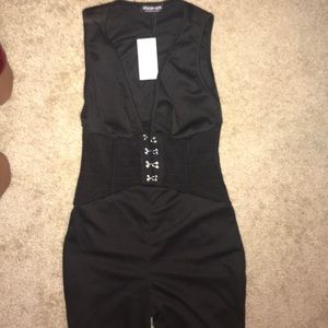 Fashion nova body suit size m never worn