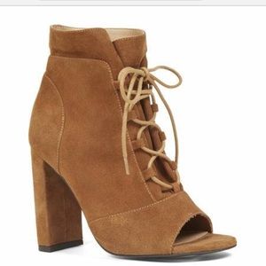 Nine West brown suede Bootie Size 7