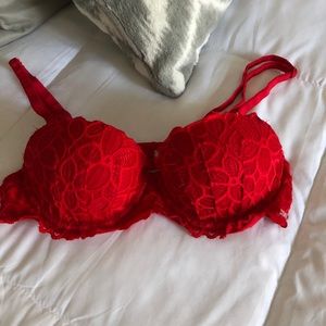 Victoria’s Secret PINK Date Bra