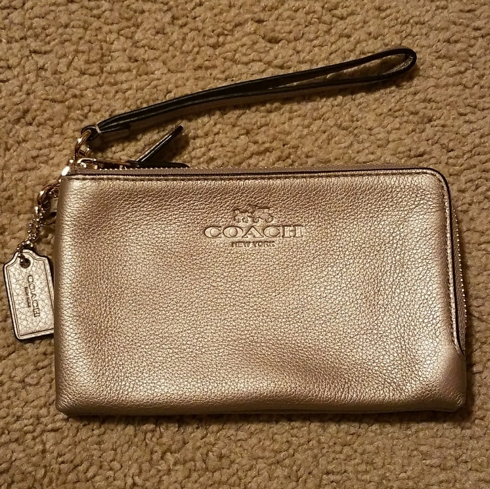 Coach double zip wristlet