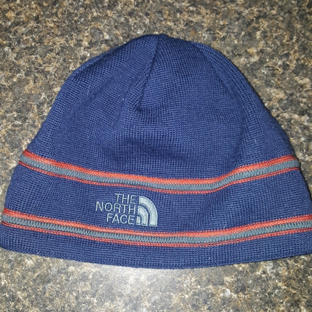 unisex small The North Face hat