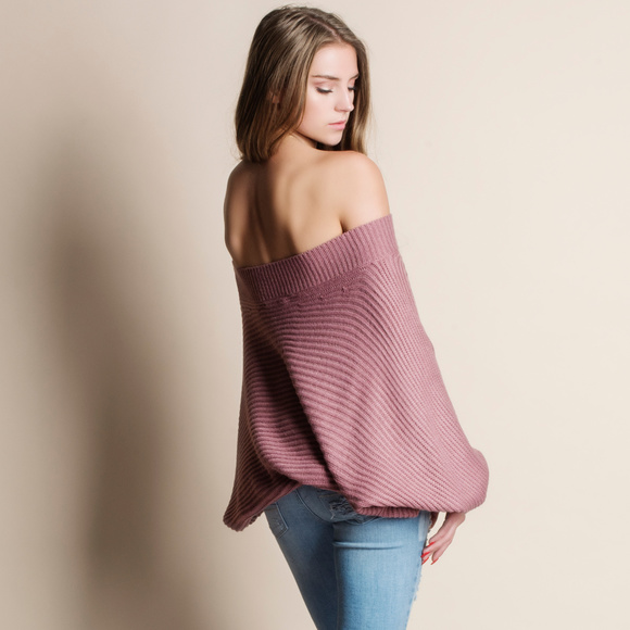 Off Shoulder Oversized Sweater - Picture 3 of 3