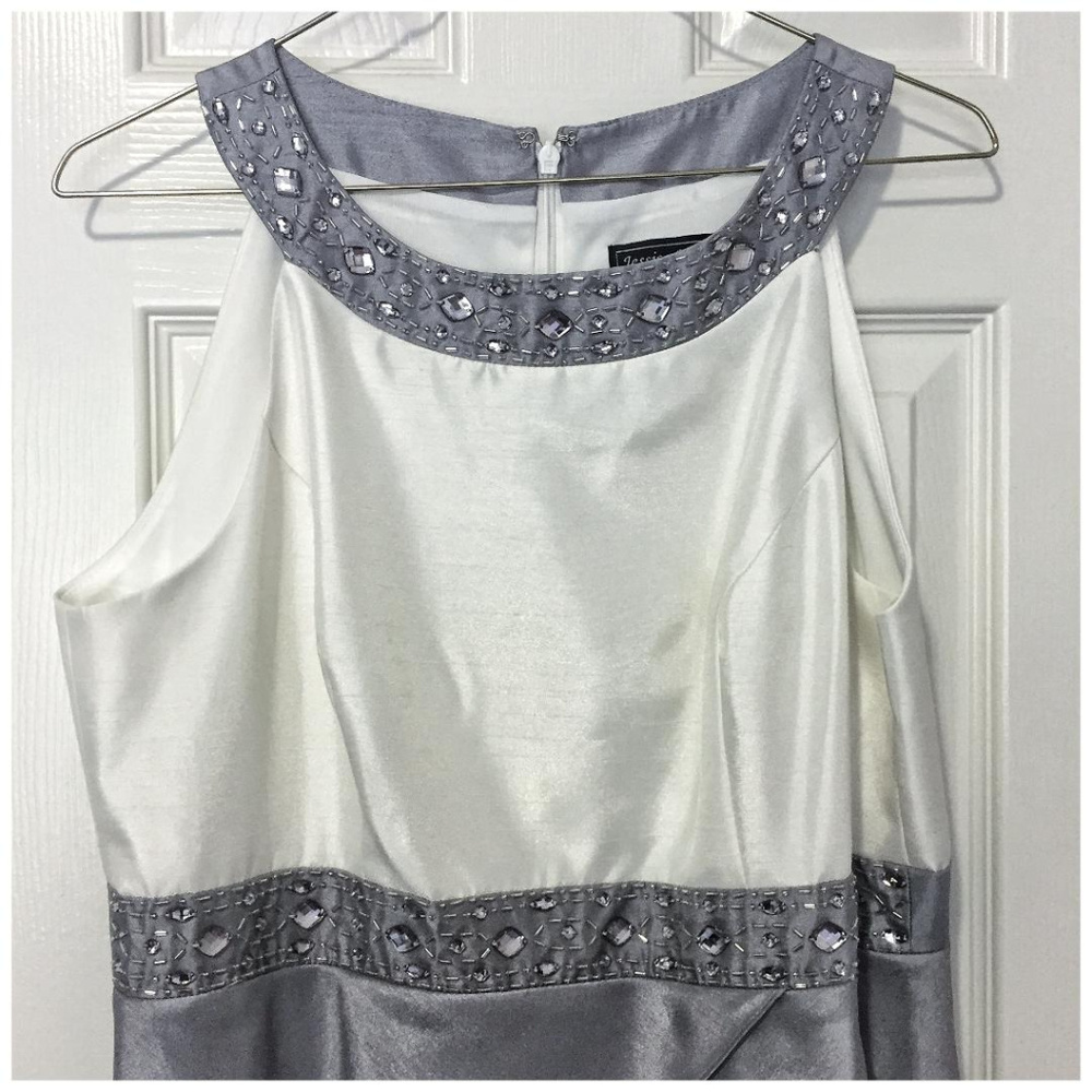 Jessica Howard Silver Ruffled Dress - Picture 4 of 6