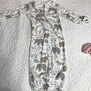 Baby clothes