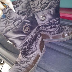 Coach boots