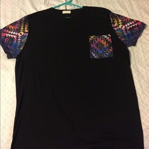 Fashionable T-shirt