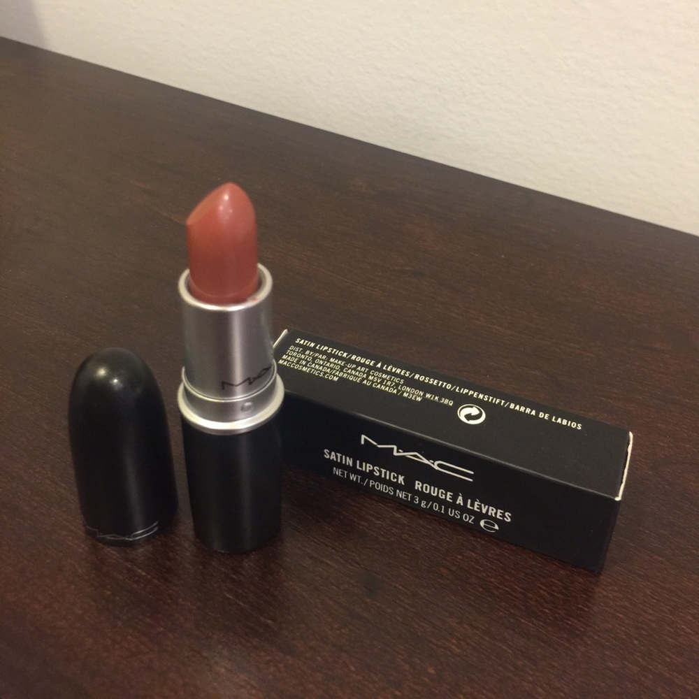 MAC Satin Lipstick Mocha