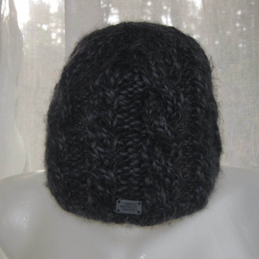 The North Face Chunky Wool Hat EUC