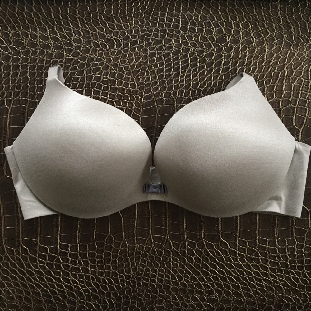 Victoria’s Secret Plunge Bra