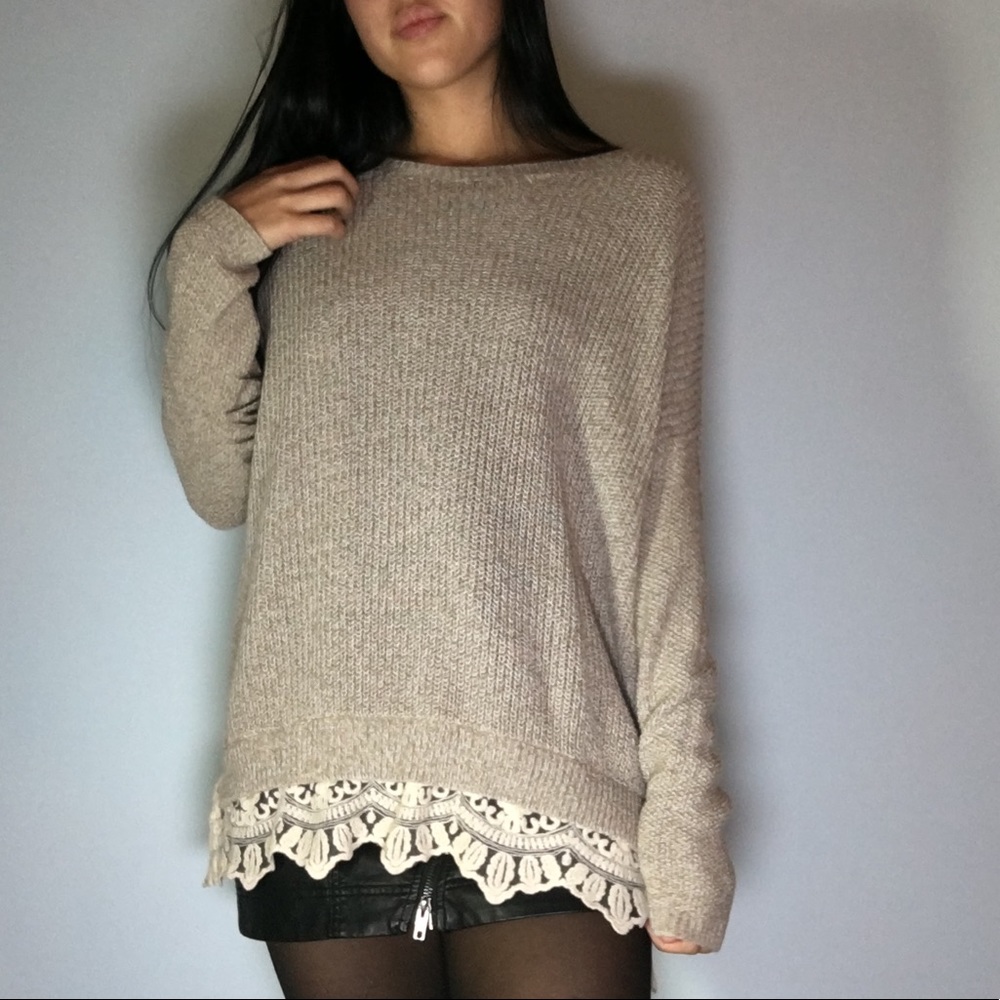 URBAN OUTFITTERS tan sweater with lace trim