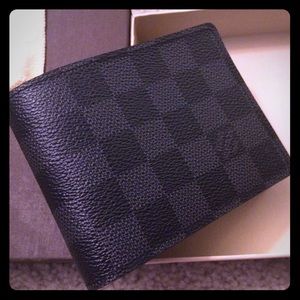 Black Louis Vuitton Wallet