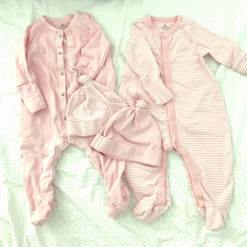 baby clothes with hats