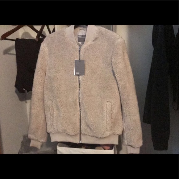 ASOS borg bomber jacket - Picture 4 of 5