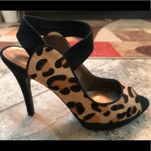 Leopard heels
