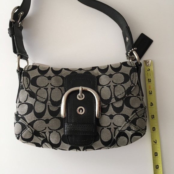 {Coach} Signature Buckle Flap - Picture 7 of 8