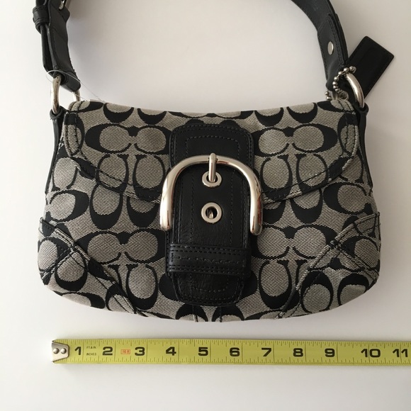 {Coach} Signature Buckle Flap - Picture 6 of 8