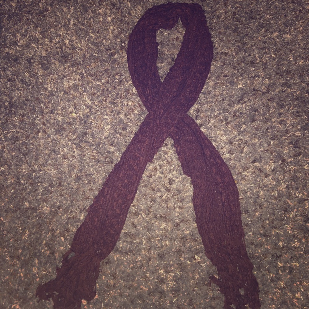 Burgundy fringe scarf