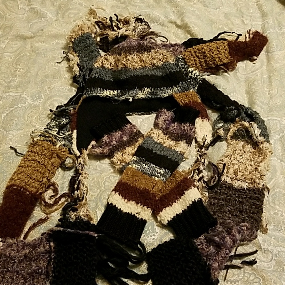 Hat & Scarf Set w/ fingerless Gloves