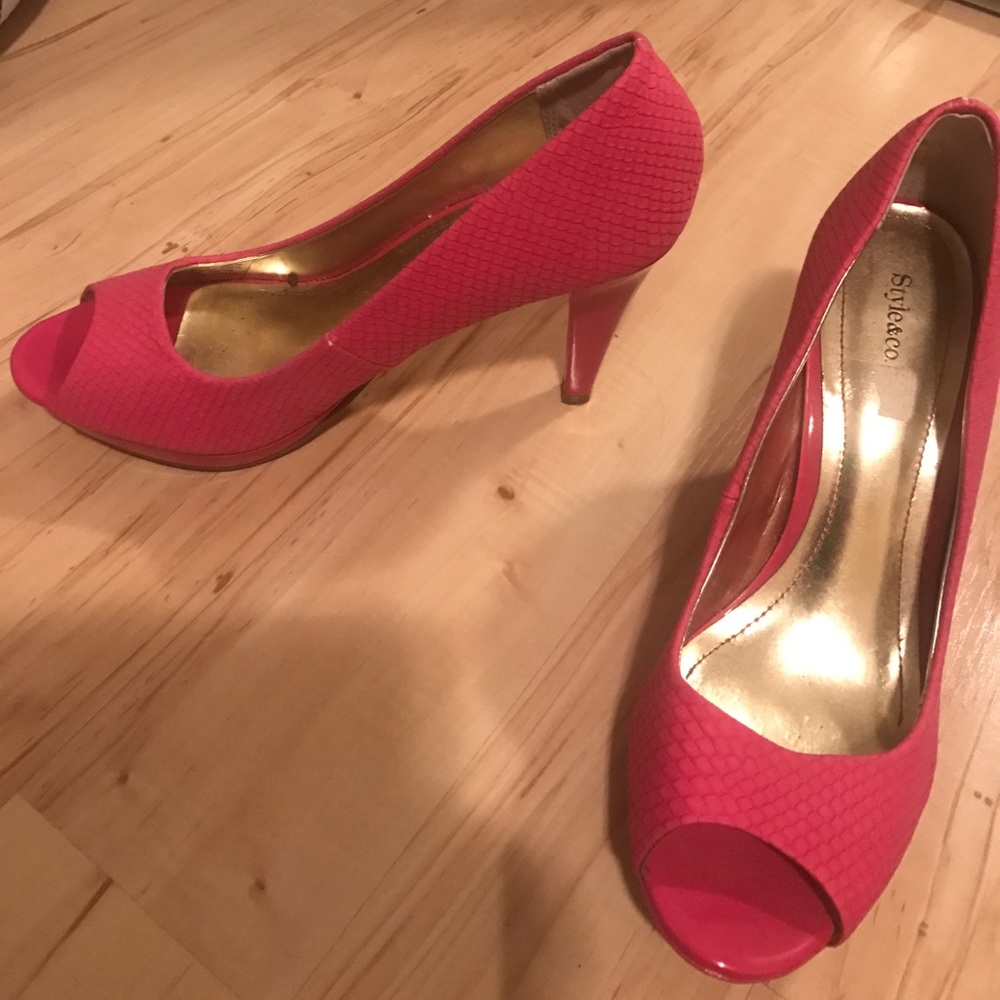 Pink Style&Co Heels