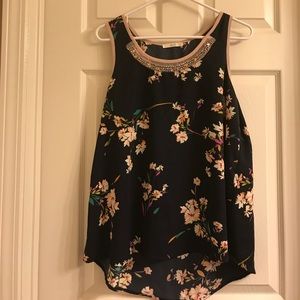 Beautiful LeLis sleeveless top!