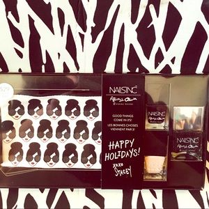 Alice and Olivia nail polish set limited edition