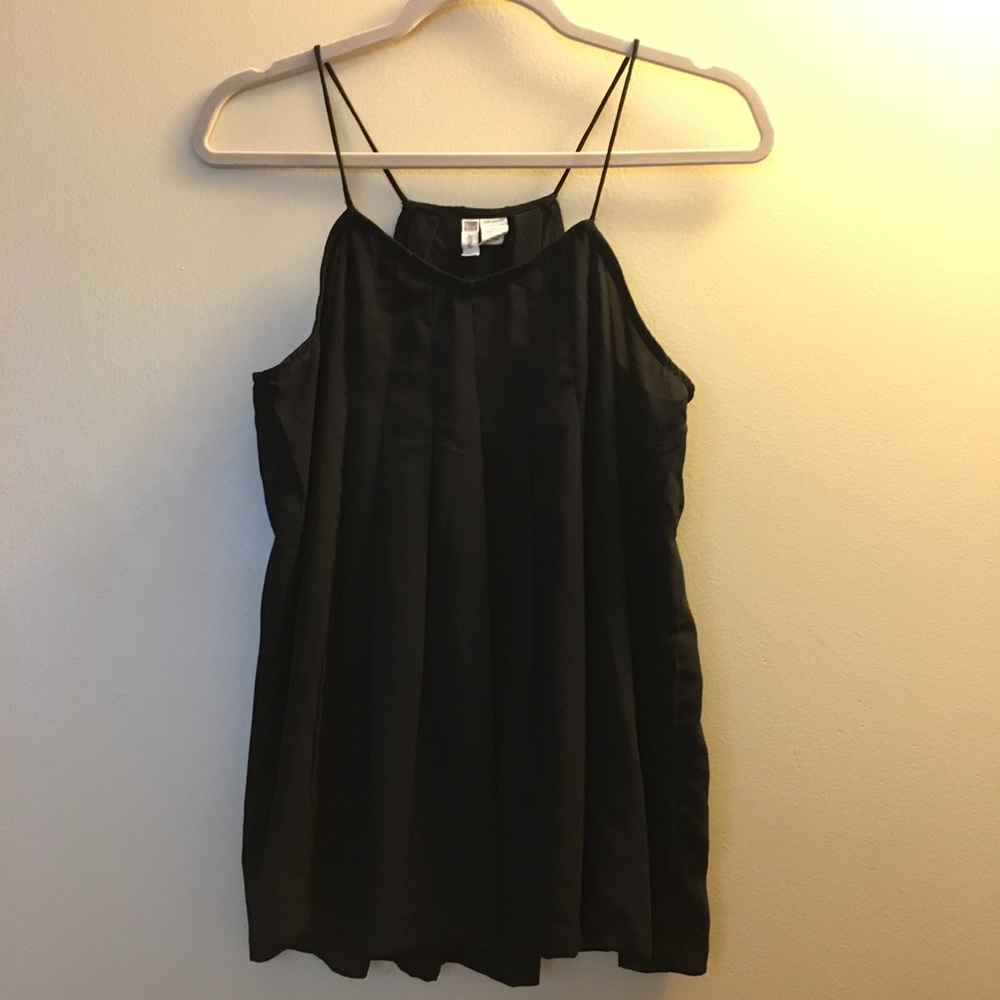 Japna brand, Black Flowy lightweight tank