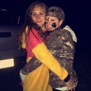 Meet your Posher, Abby