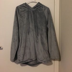 Shimera gray fleece pullover sweater