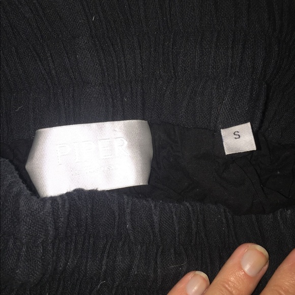 Revolve shorts - Picture 4 of 4